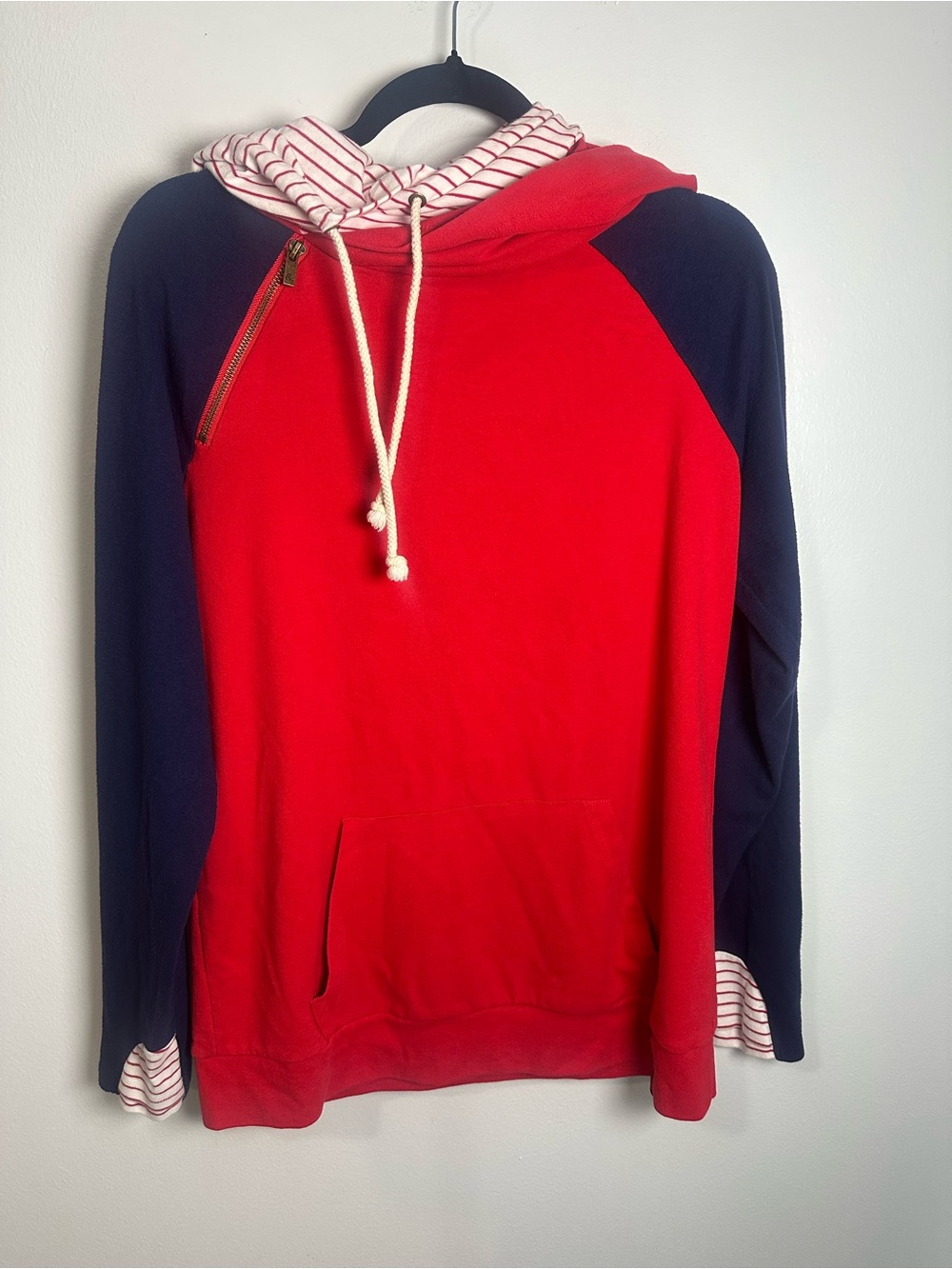 AMPERSAND AVE Red Hoodie with Navy Raglan Sleeves Size Large